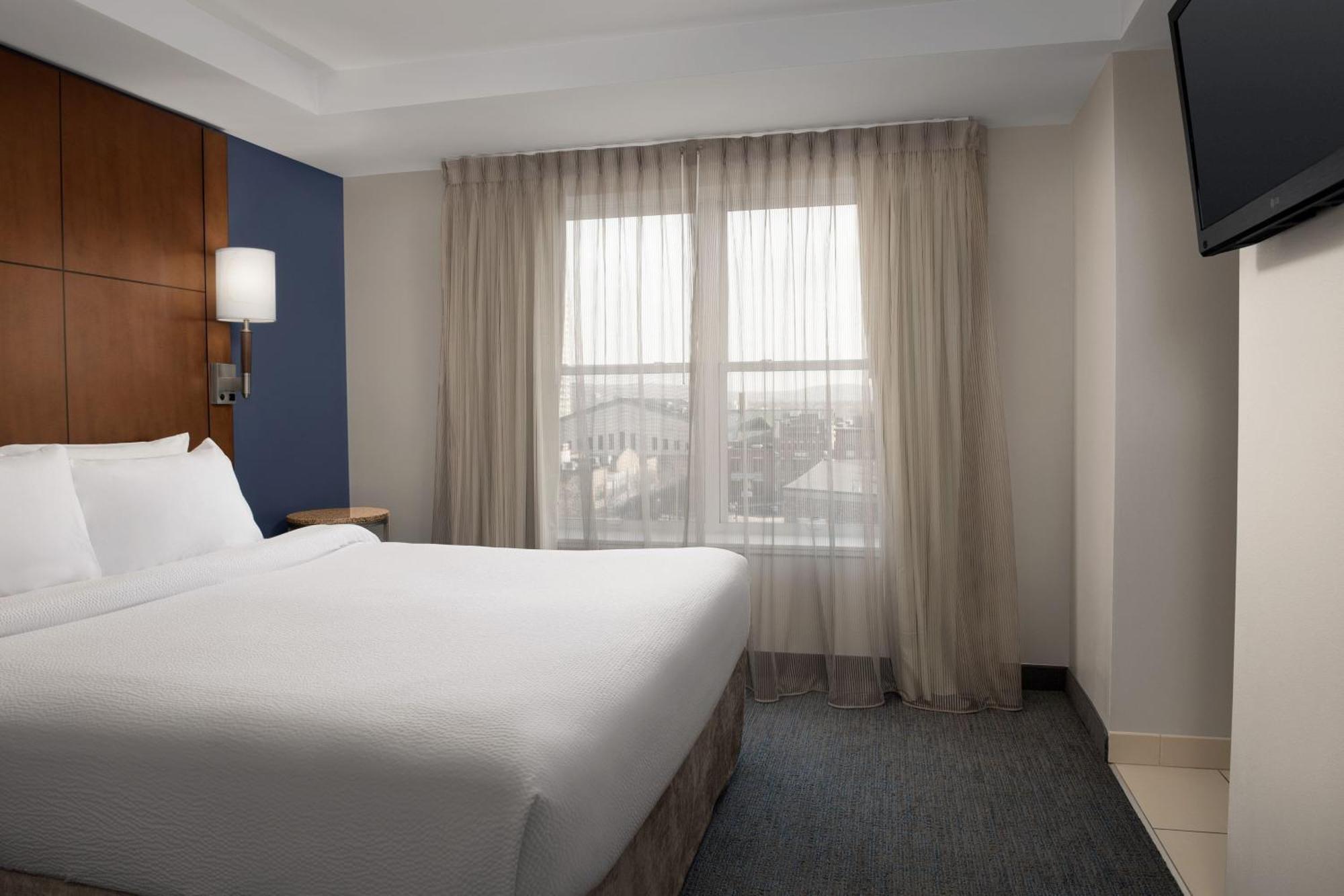 Residence Inn By Marriott Syracuse Downtown At Armory Square Екстериор снимка